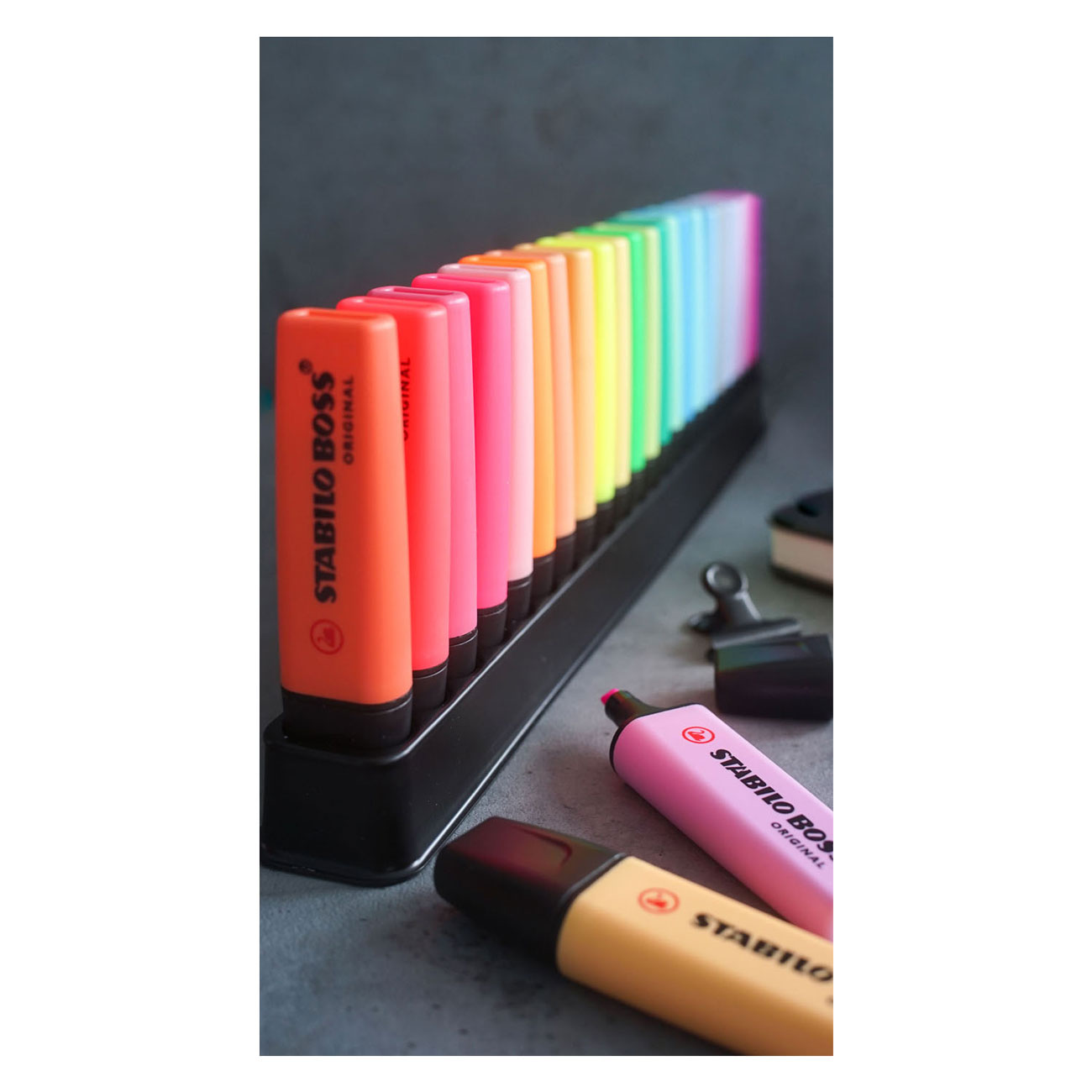 STABILO BOSS ORIGINAL - Markeerstift - ARTY - 23 Stuks Deskset