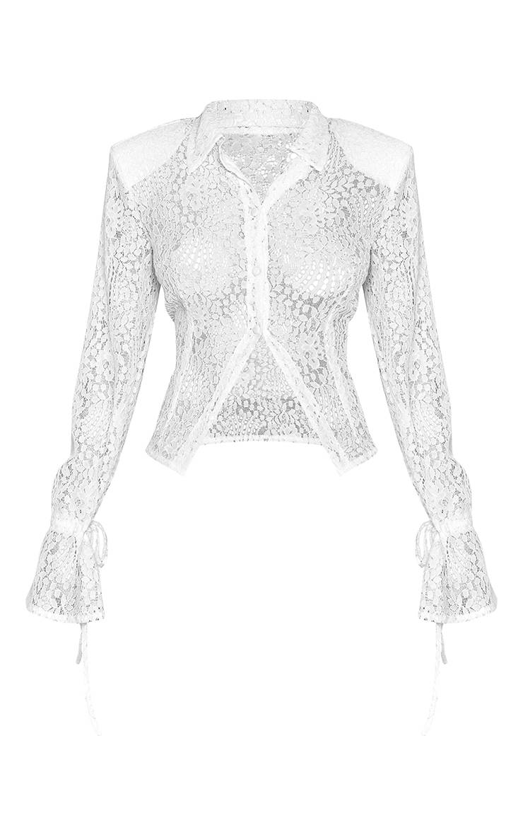 Blanc Chemise En Dentelle Transparente Avec Épaulettes Et Poignets À Nouer