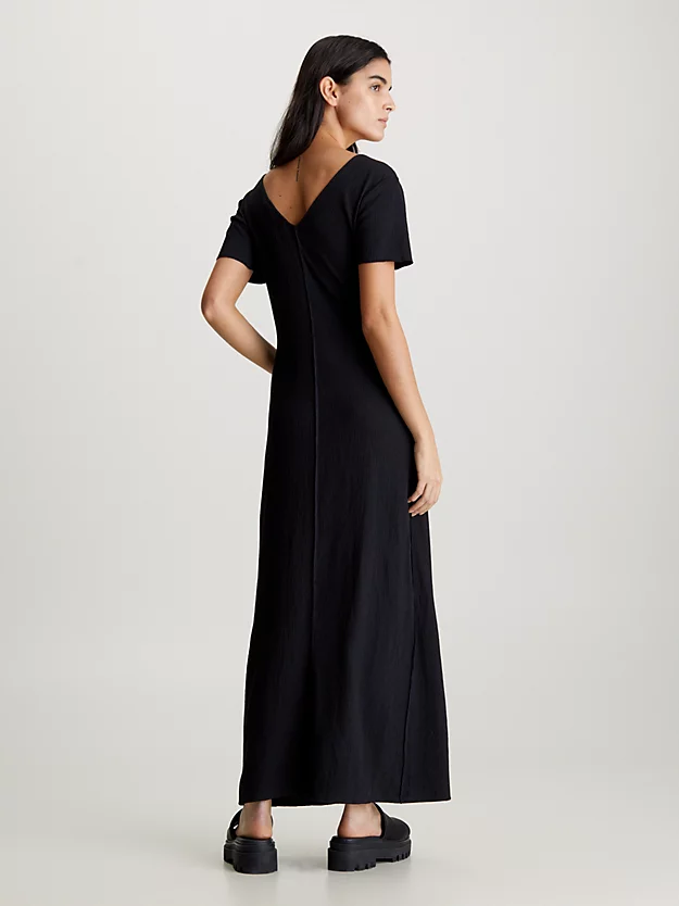 Vestido longo curto com babados