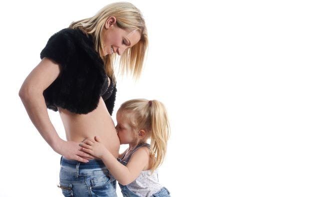 Babybauch-Fotoshooting in Bad Endorf als Geschenk