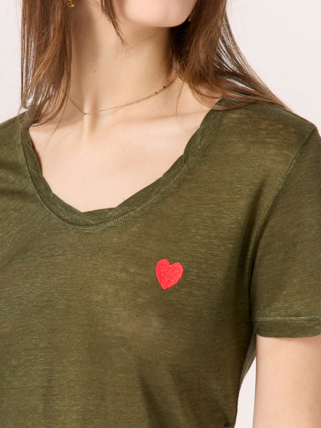 Top col tressé broderie coeur