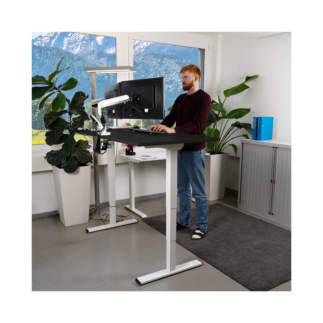 Contini höhenverstellbarer Bürotisch 160 x 80cm schwarz / Gestell weiss