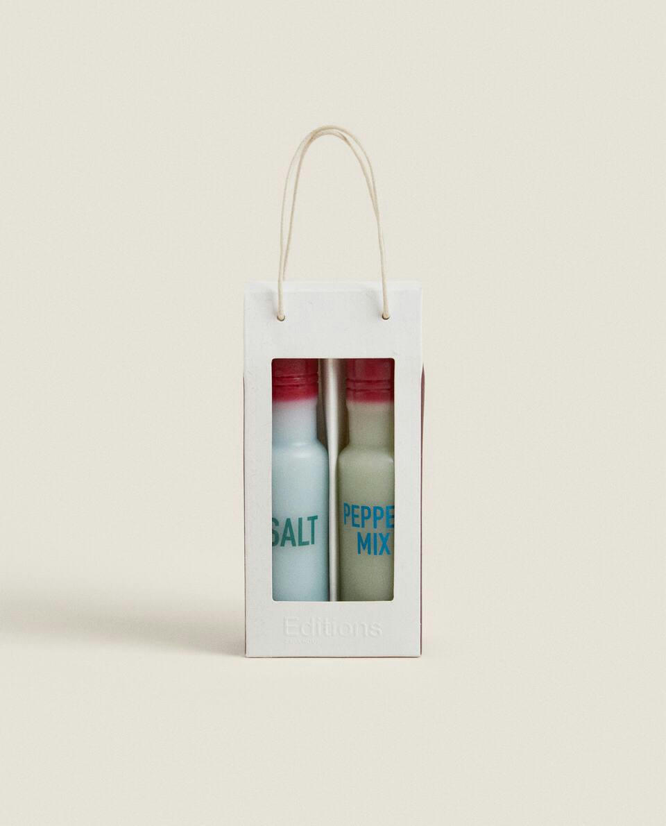 Conjunto de velas decorativas em formato de saleiro e pimenteiro (pacote com 2)