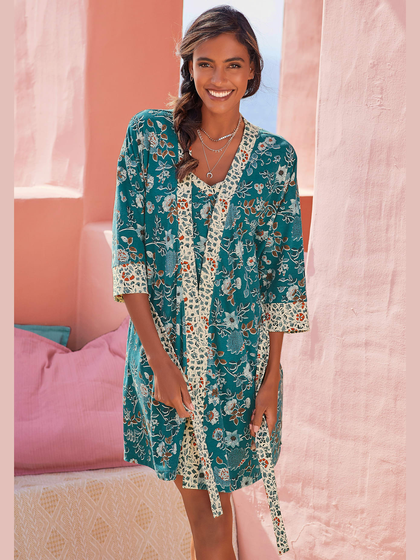 Kimono  peignoir fantaisie avec imprimé floral