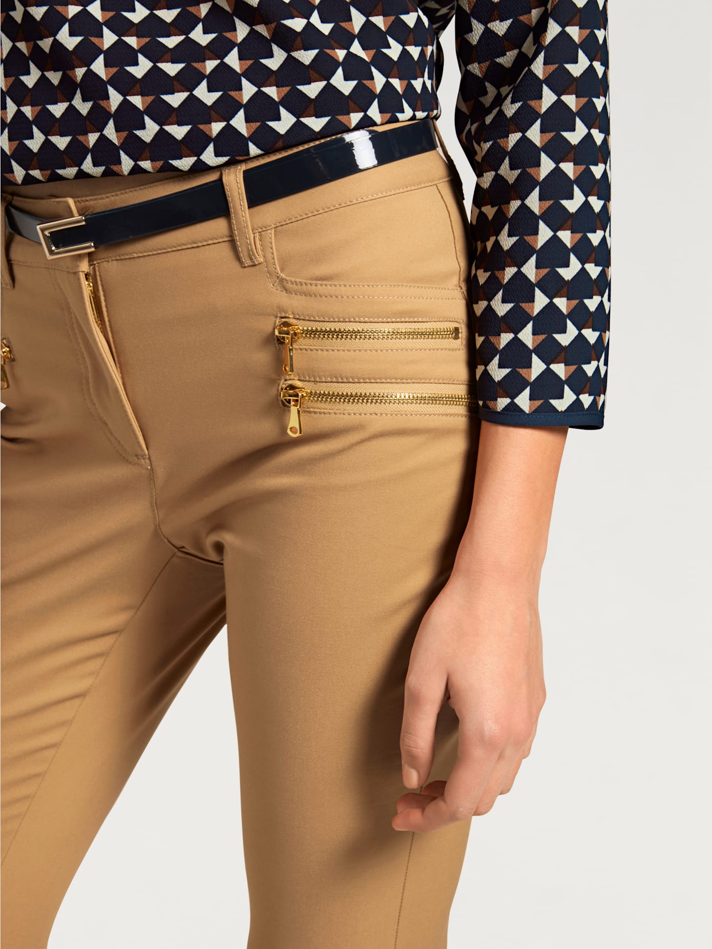Pantalon effet ventre plat extensible