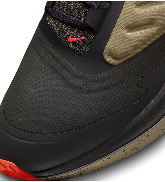 Nike Air Men Winflo 9 Shield Hardloopschoenen