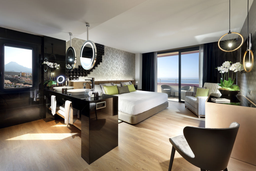 Fly & Go Hard Rock Hotel Tenerife Logies en ontbijt - Hotel