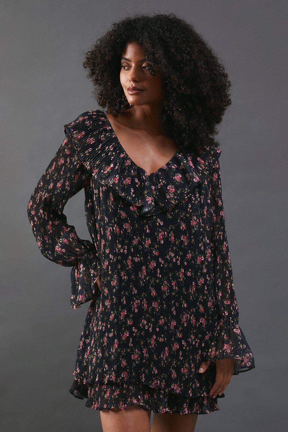 Warehouse Robe Mini Évasée en Mousseline Plissée à Col V Fleurie