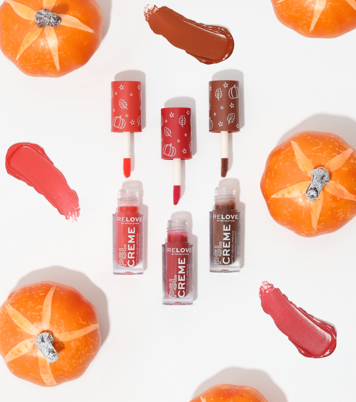 Revolution Relove - *Pumpkin Spice* - Batom líquido fosco PSL Creme - Pumpkin Spice