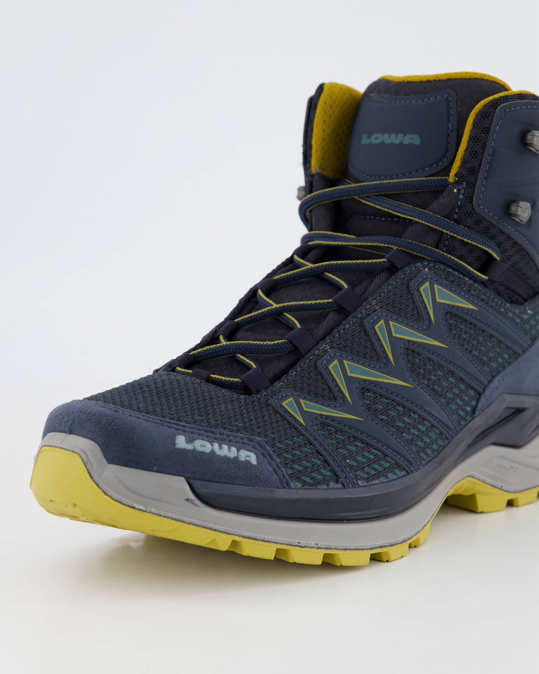 Lowa| Herren Wanderschuhe INNOX PRO GTX MID
