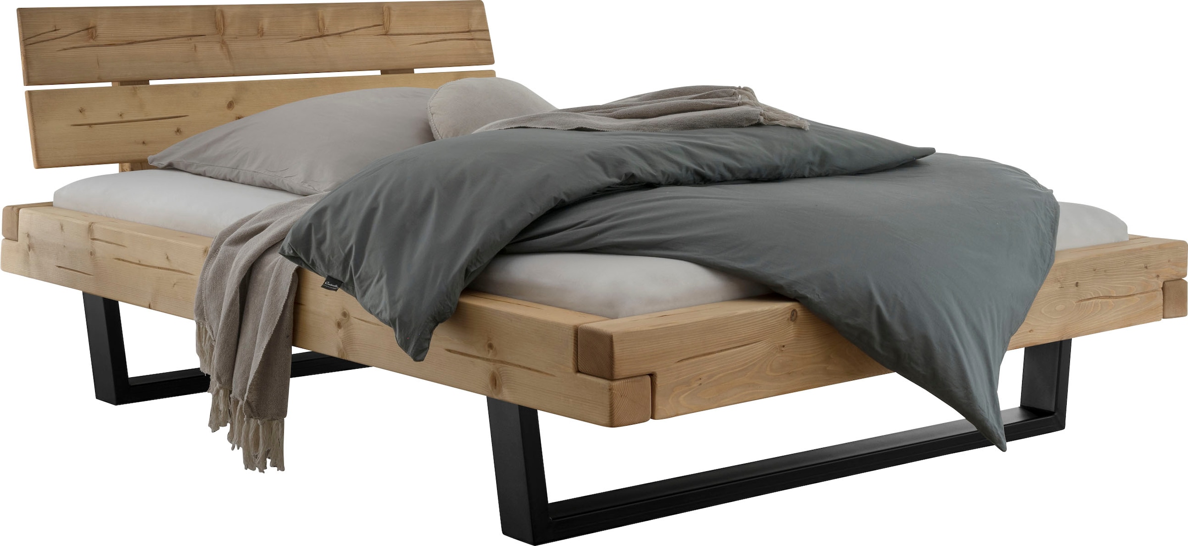 Home affaire Massivholzbett »Ultima Balkenbett Doppelbett, Füsse Metallkufe« hohe Belastbarkeit: 200kg je Seite,  FSC®-zertifizierte Wildeiche oder Fichte, viele Breiten zur Auswahl