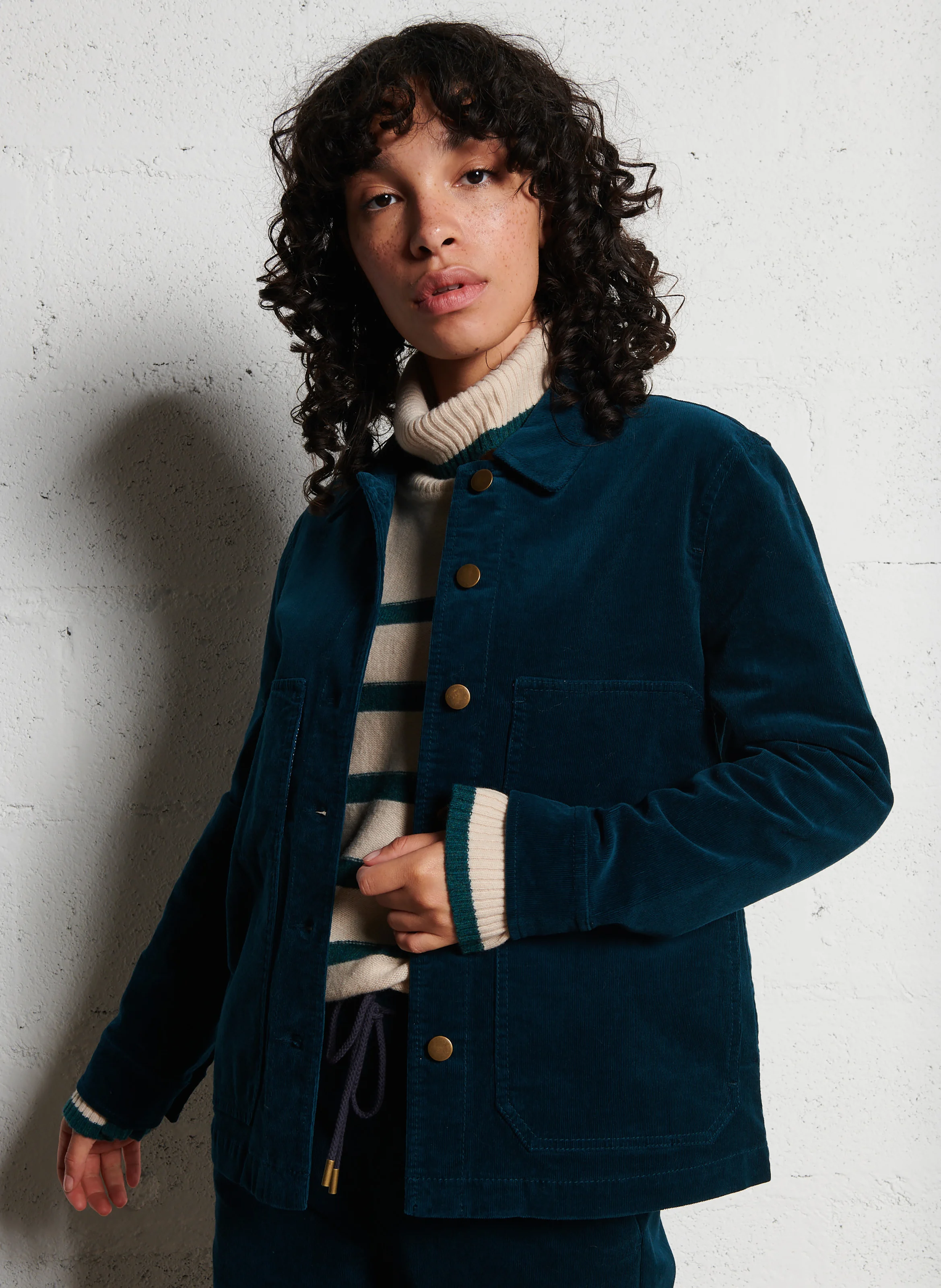 KEZIAH - Veste col classique droite en velours côtelé | Bleu