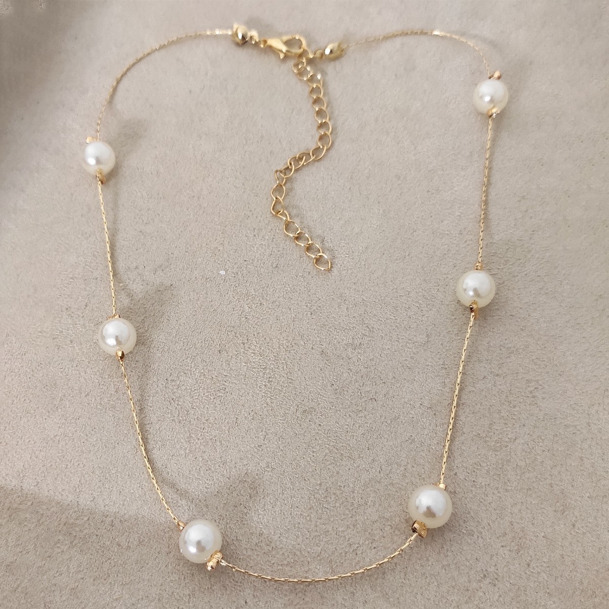 Collier - Laiton plaqué or & perles
