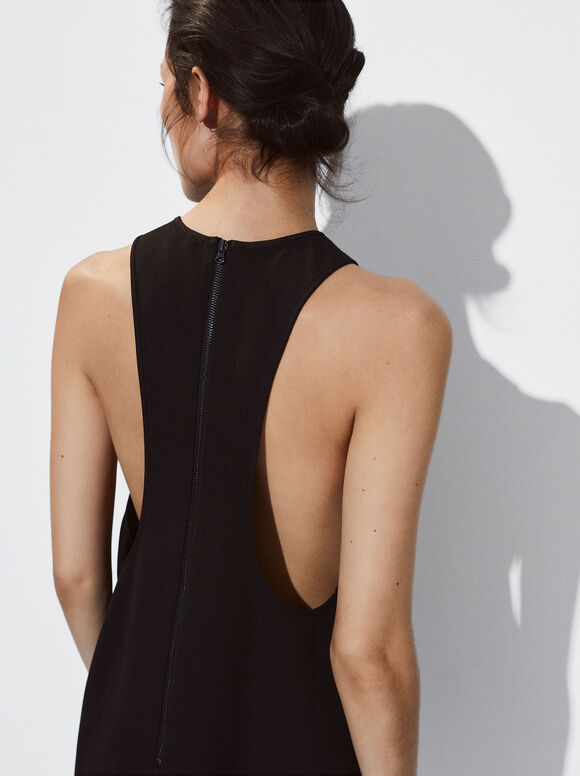 Vestido curto com decote halter - Preto