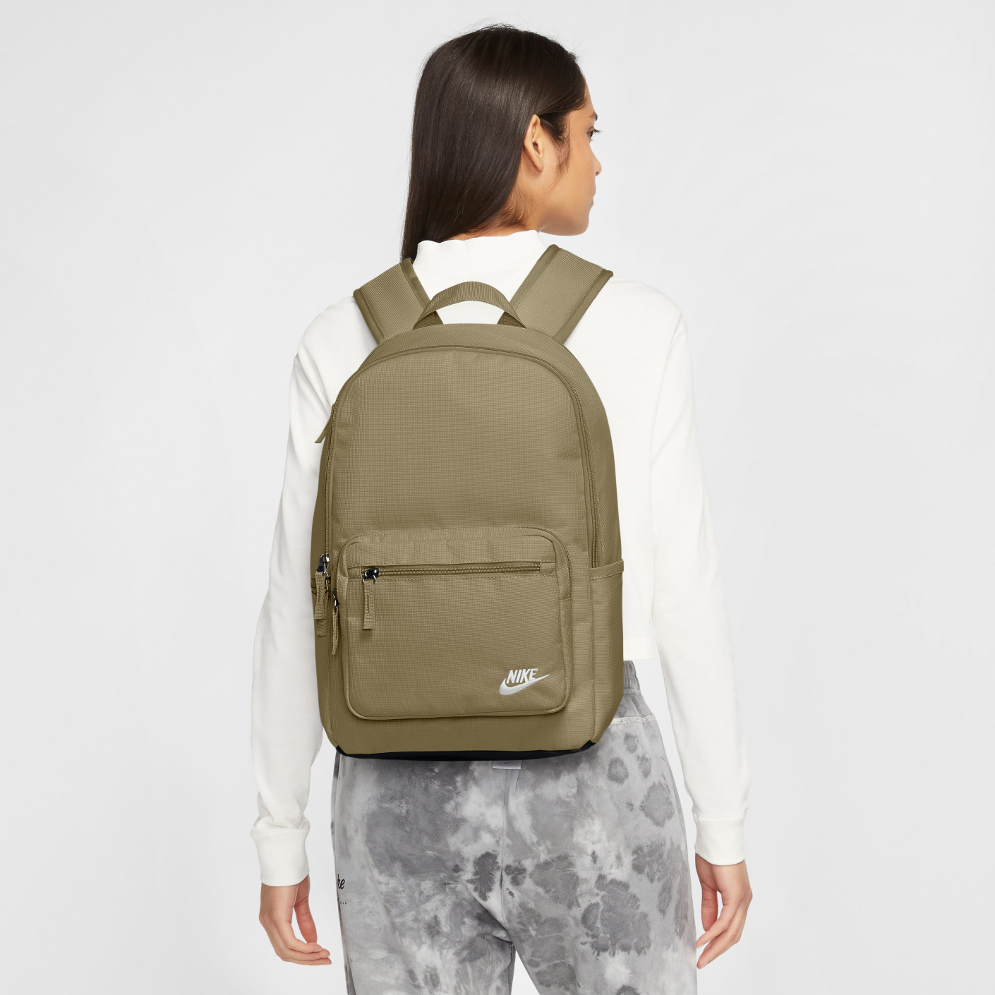 Nike Heritage Eugene Rugzak Beige Wit