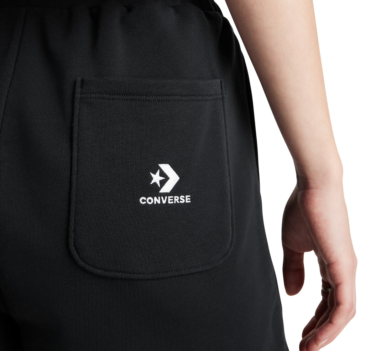 CONVERSE<br>Shorts em sarja