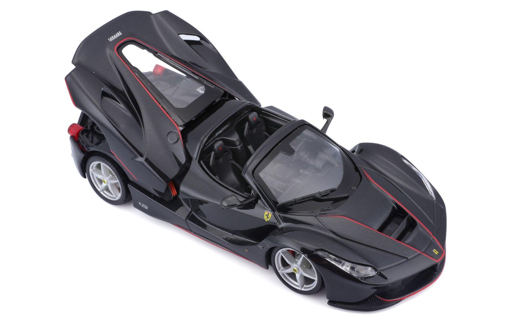 Ferrari R&P Aperta Schwarz 1:24Sammlermodell im Massstab 1:24
