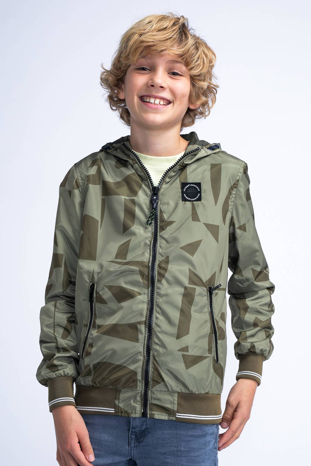 Petrol Industries zomerjas met camouflageprint groen