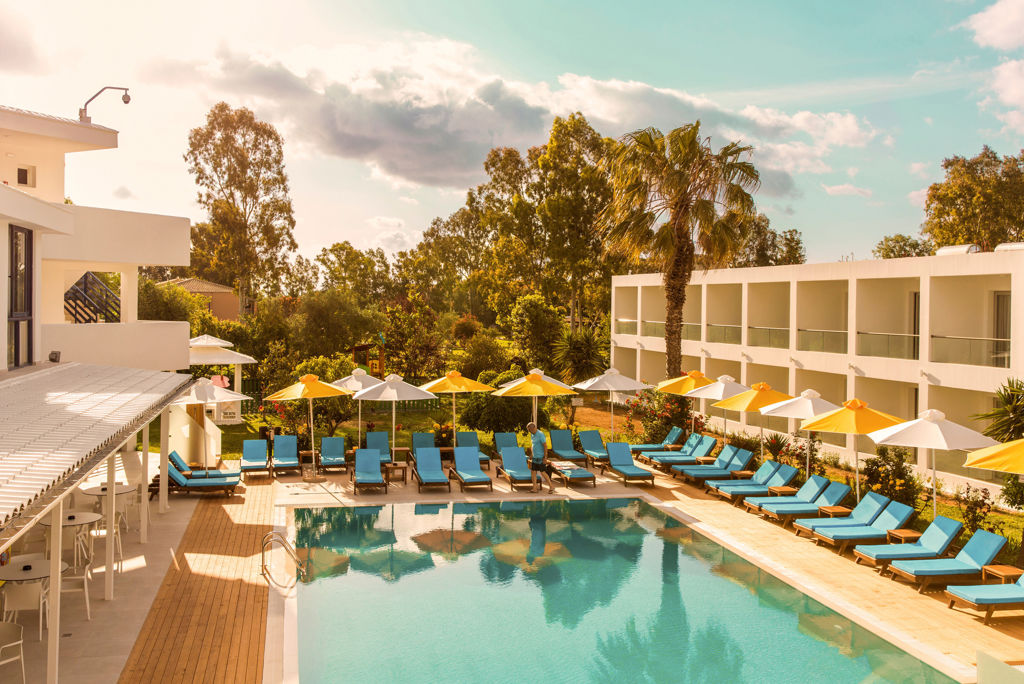 Nasos Hotel & Resort Halfpension - Hotel