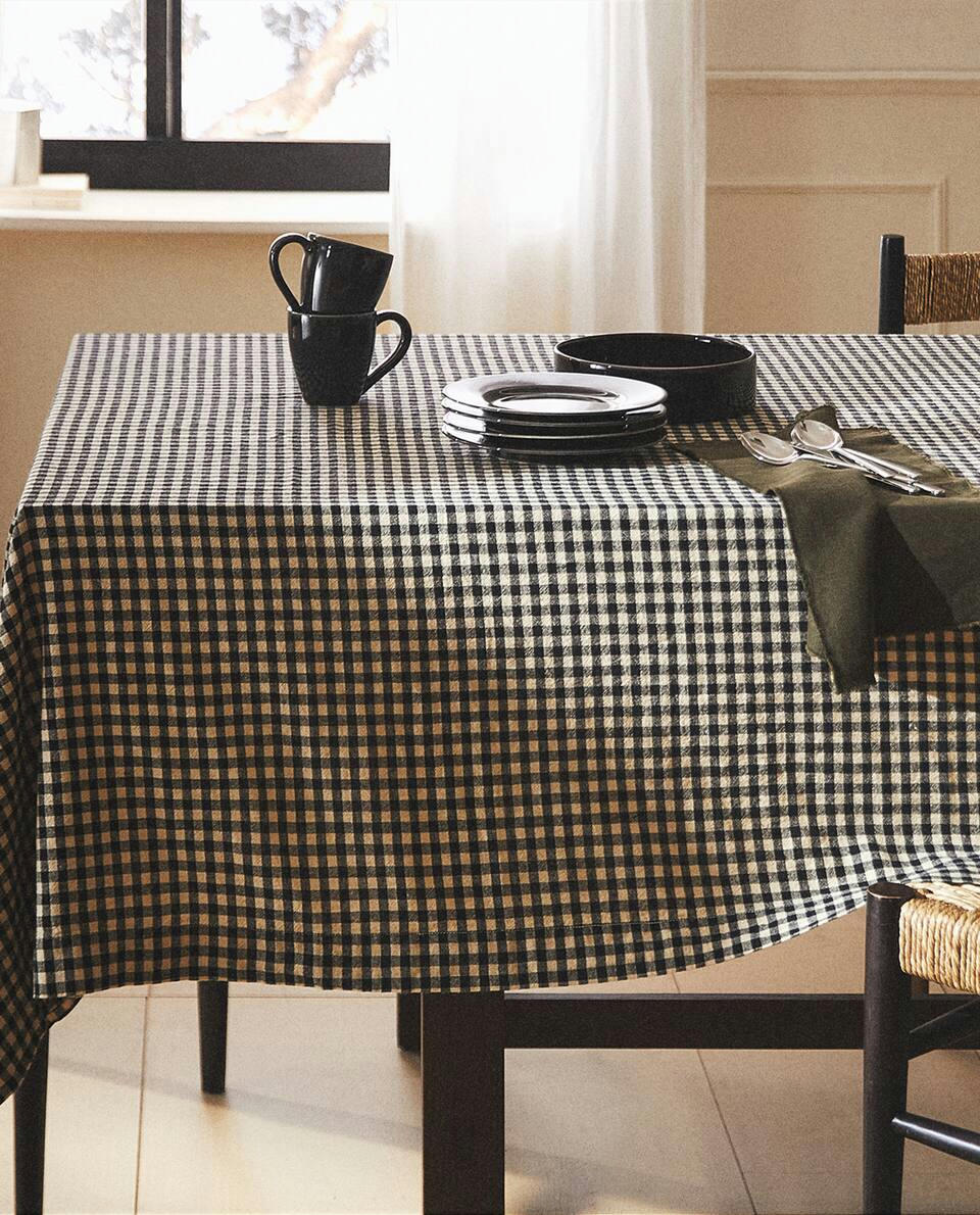 TOALHA DE MESA DE LINHO COM ESTAMPA XADREZ VICHÊ