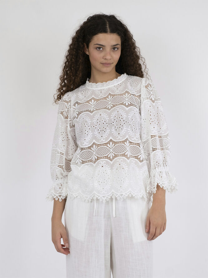 Neo Noir Adela Big Embroidery Blouse White
