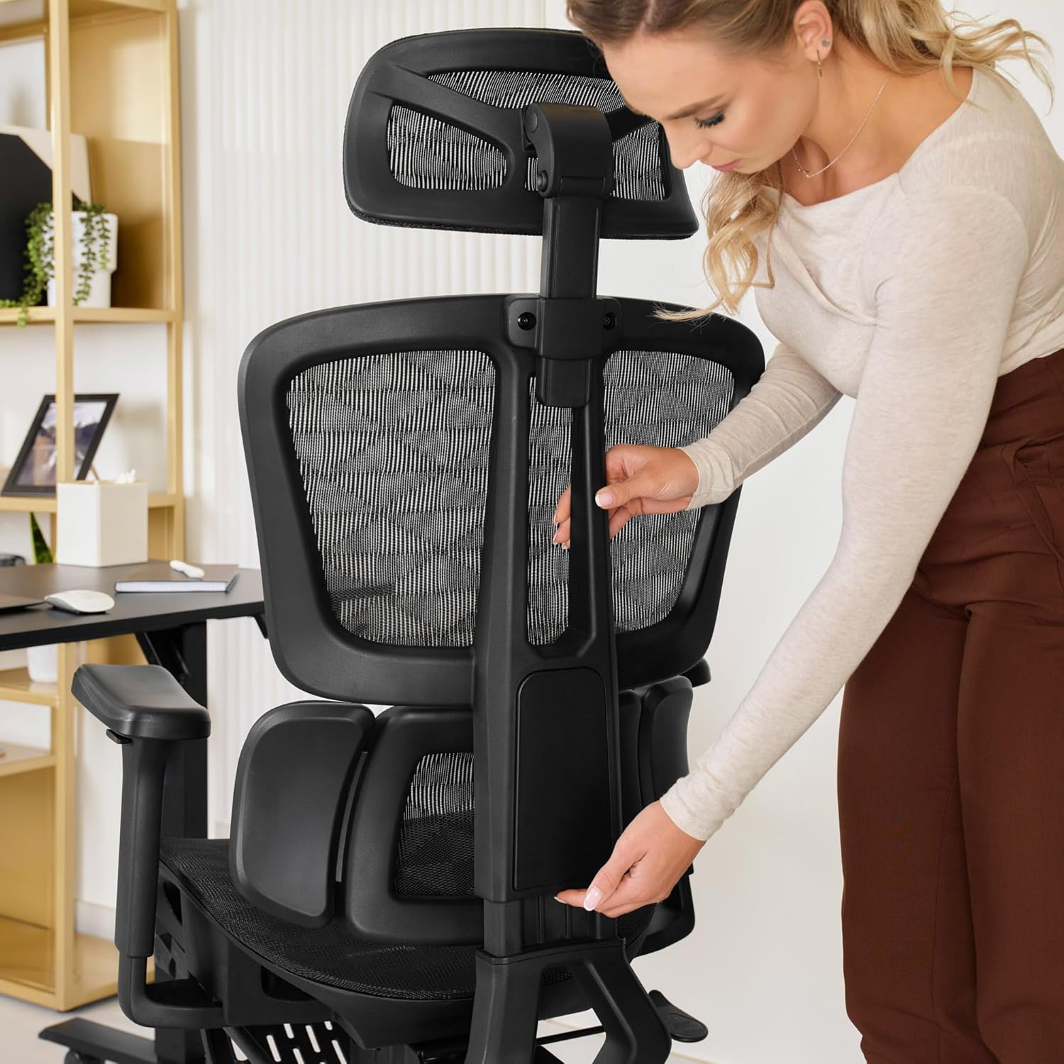 di volio Bürostuhl Romalo – ergonomischer Schreibtischstuhl mit Kopfstütze & Fußstütze, atmungsaktives Mesh, schwarz