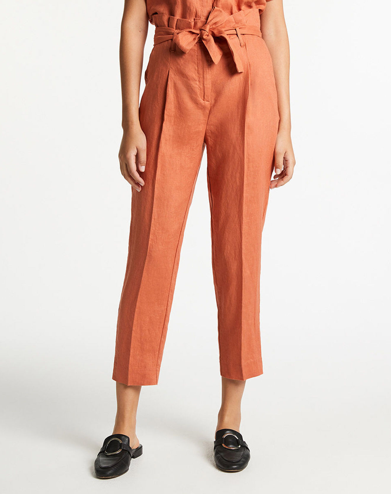 Galeries Lafayette Pantalon carotte en 100% Lin rouille