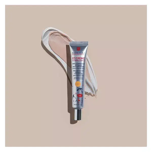 Erborian CC Crème Soin Illuminateur à la Centella Asiatica SPF25 Doré 15ml