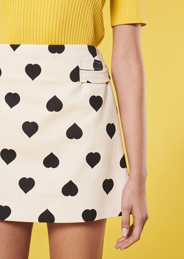 Jupe Josefaécrue à motif coeur noir