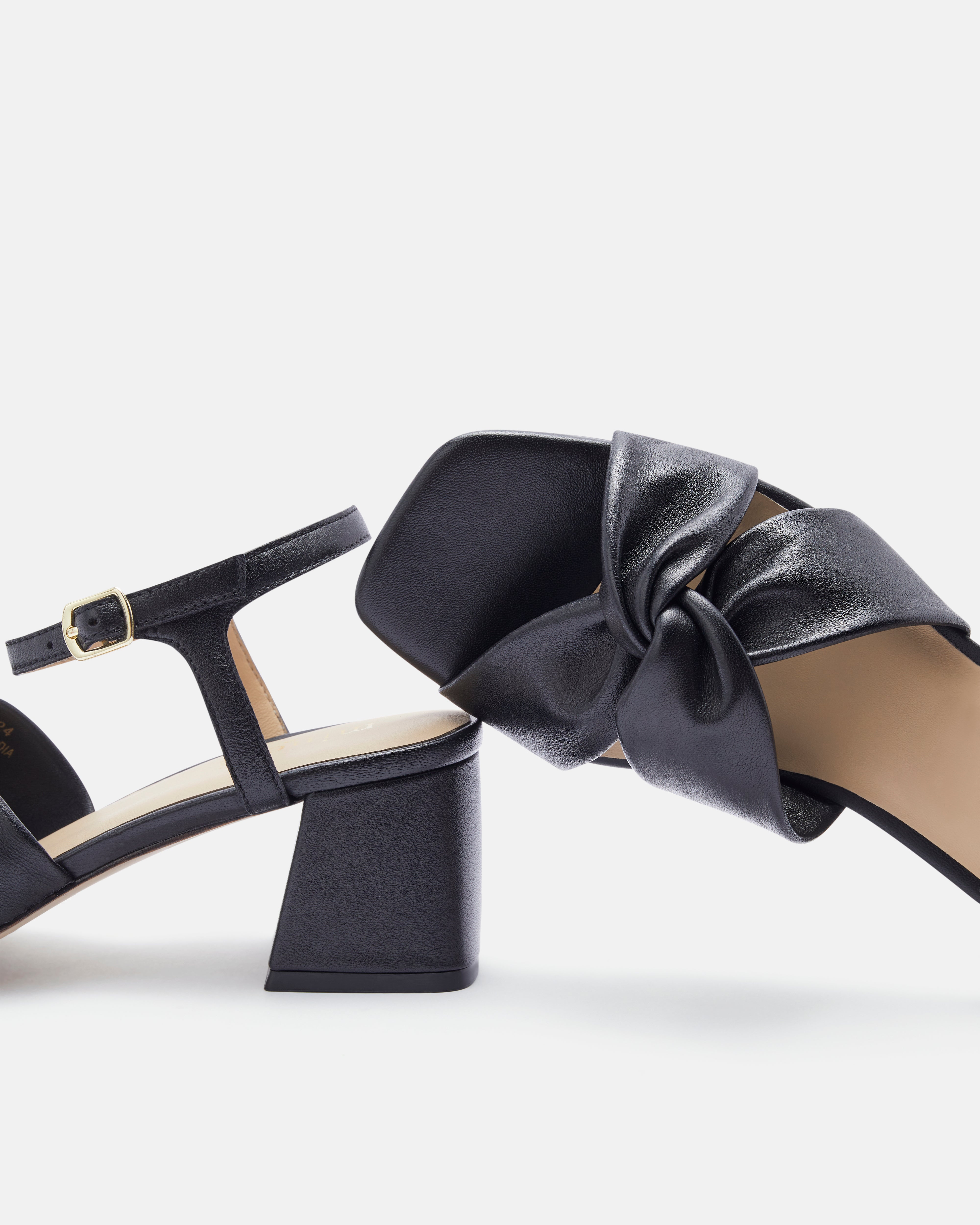SANDALES MAGNIUM NOIR