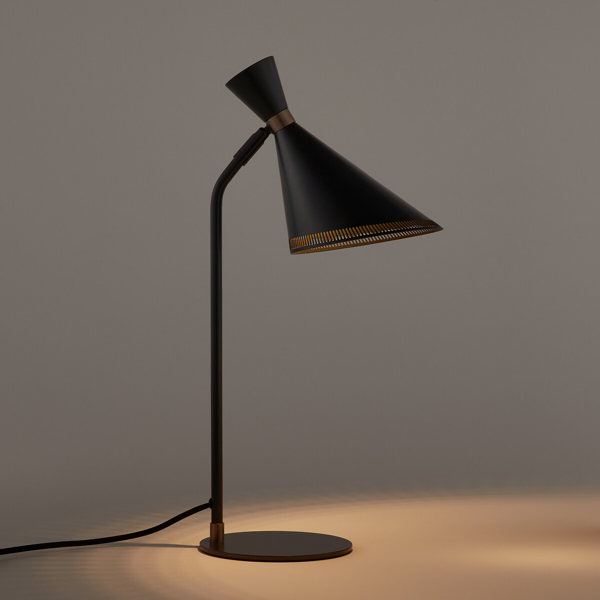 LA REDOUTE INTERIEURS<br>Candeeiro de mesa em metal ferroso, Farria