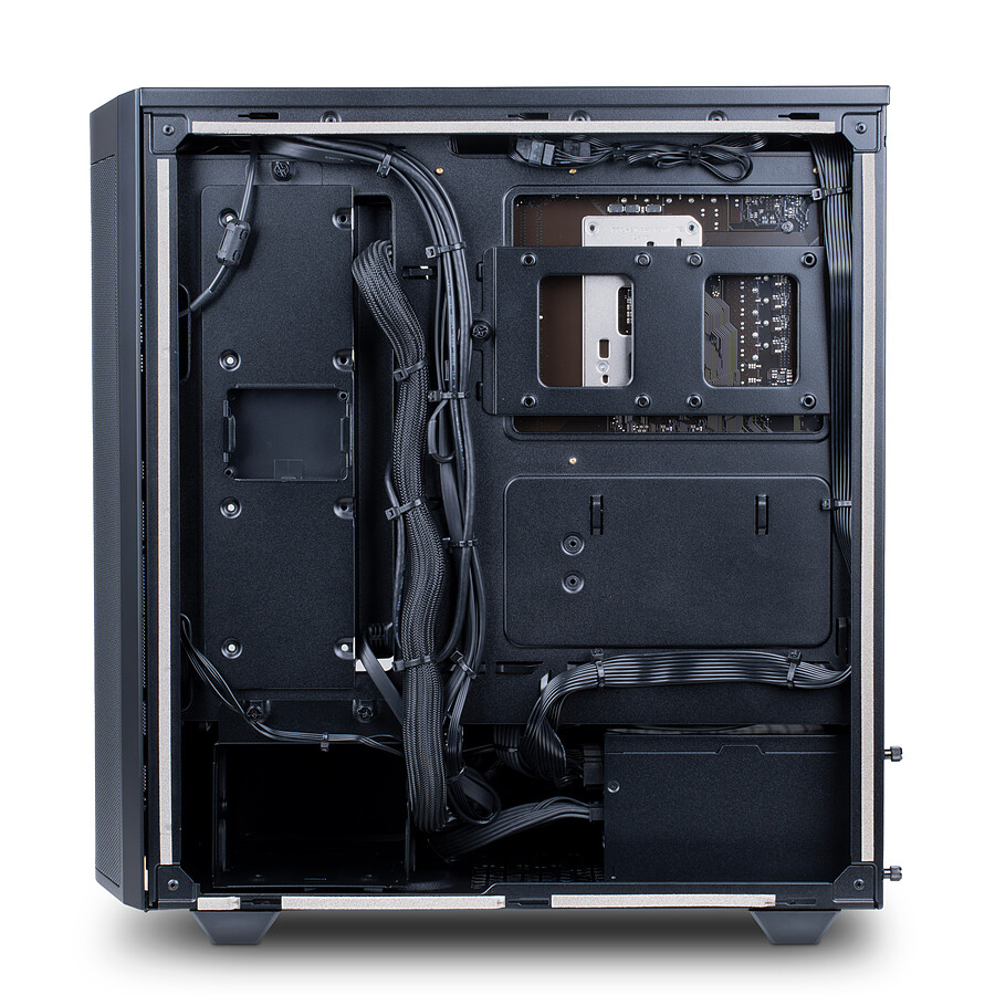 PC Gamer Airstrike - Win11 installé (version d'essai)