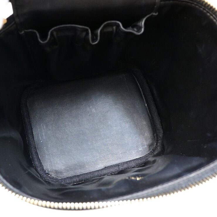 Chanel Vintage Chanel Vanity Black