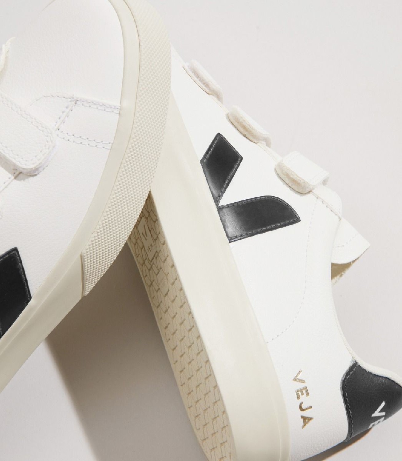 Veja Sneaker Recife Chromefree Extra White Black