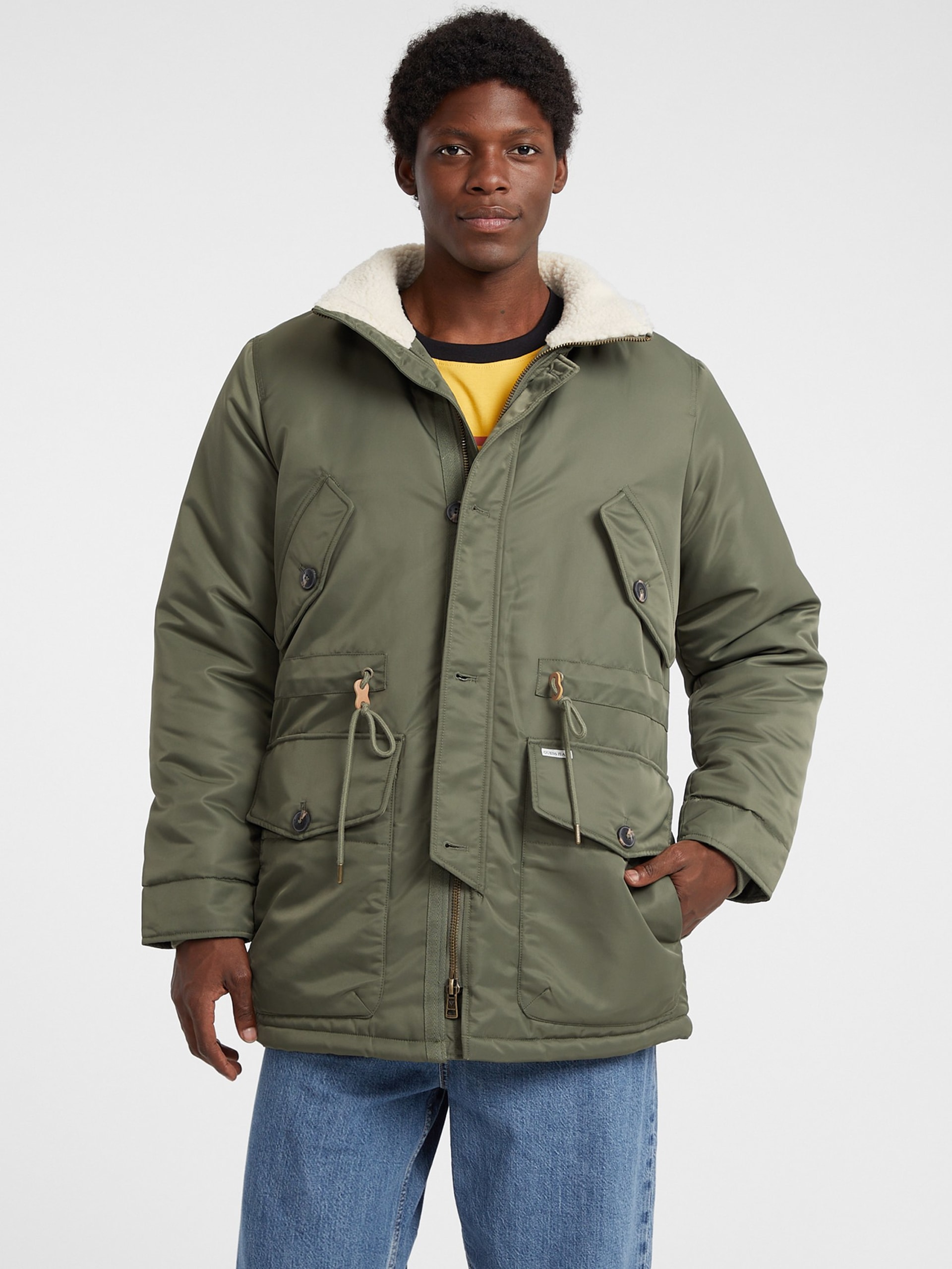 Parka com capuz em nylon