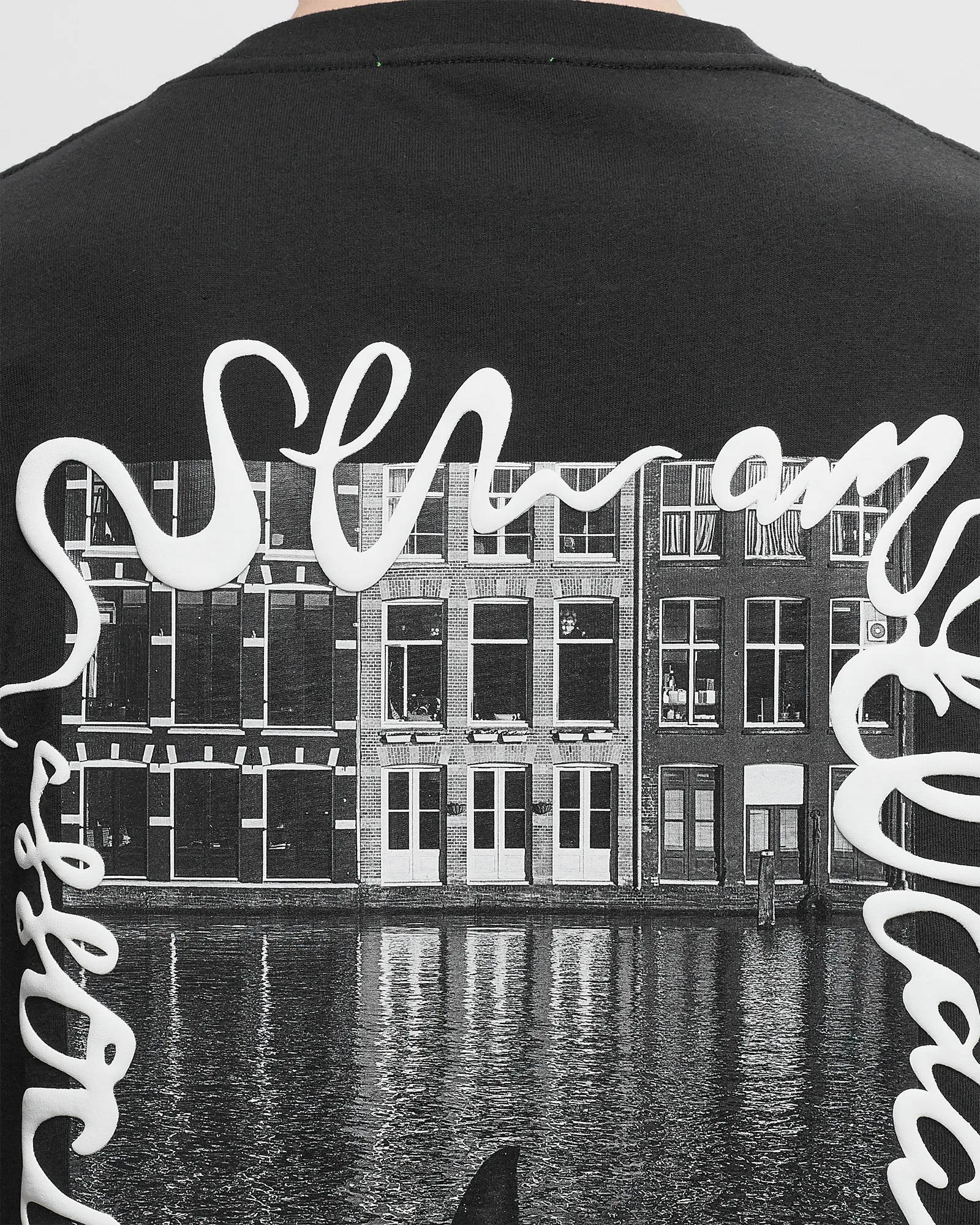 New Amsterdam SHARK TEE