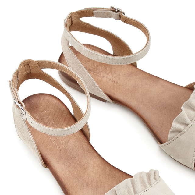LASCANA Sandale »Sommerschuh«  Sandalette, Sommerschuh aus hochwertigem Leder mit kleinen Rüschen