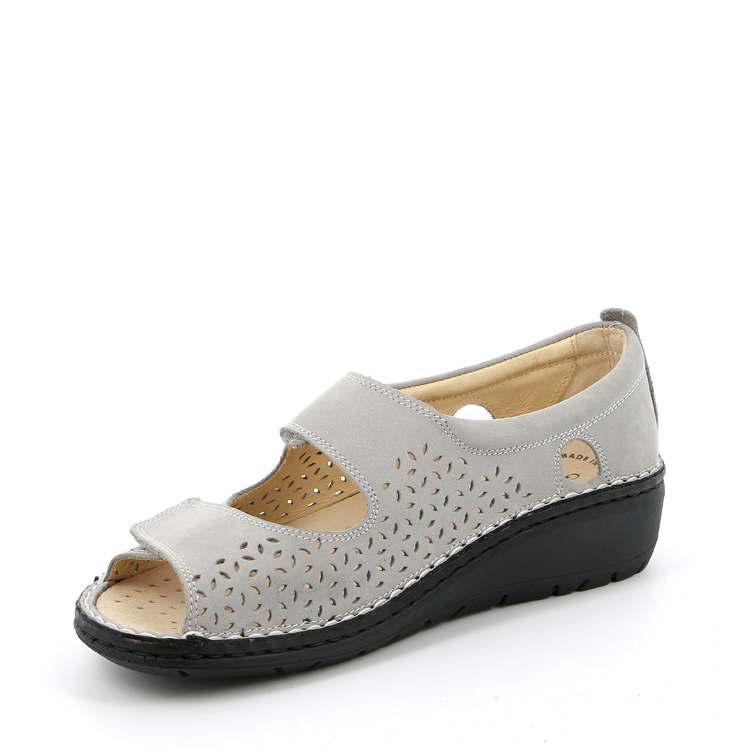 Grünland Nesi-sc4881 | GRIS