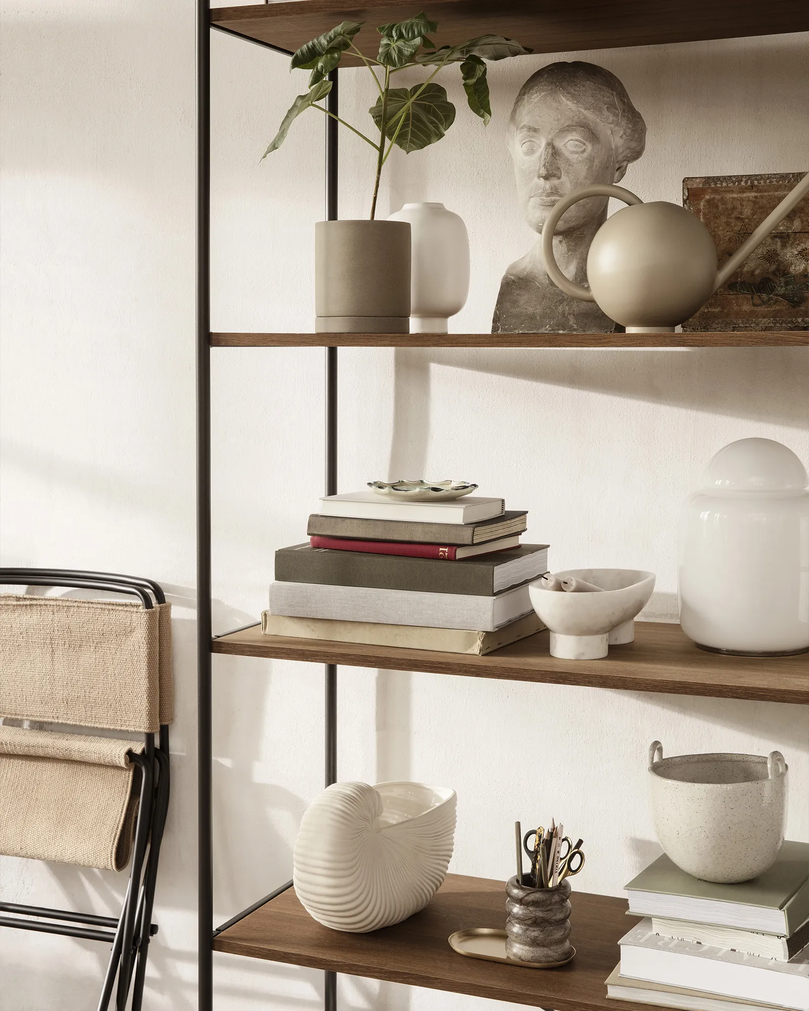 ferm LIVING Bell Table Lamp - EU PLUG