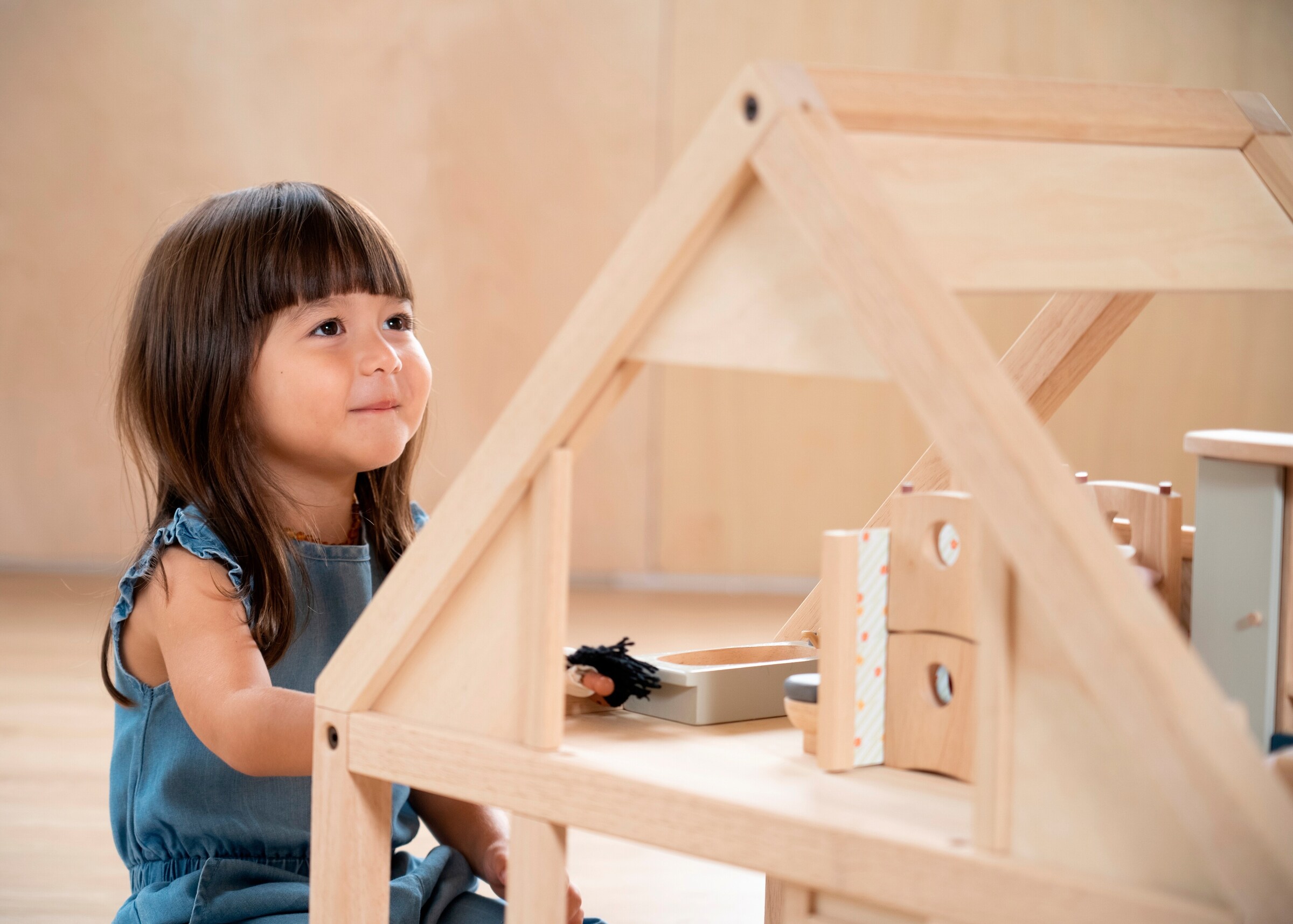 PlanToys Mein erstes Puppenhaus