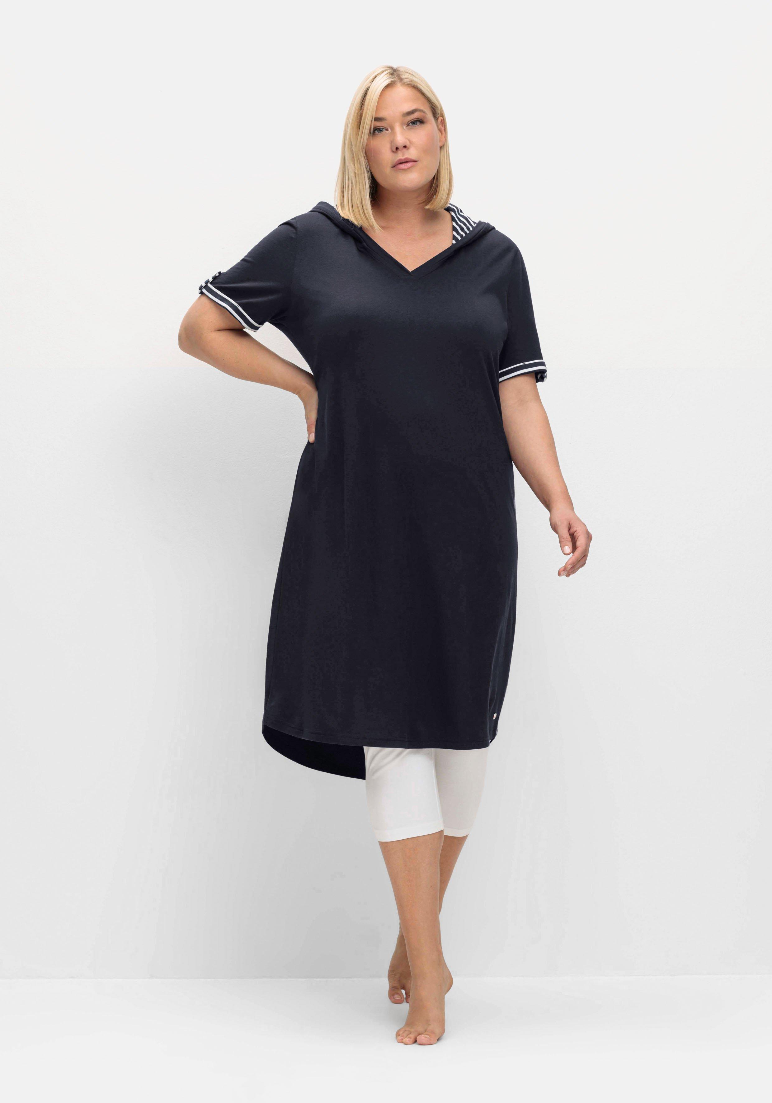 Kapuzenkleid mit Kontrastdetails und längerem Rücken