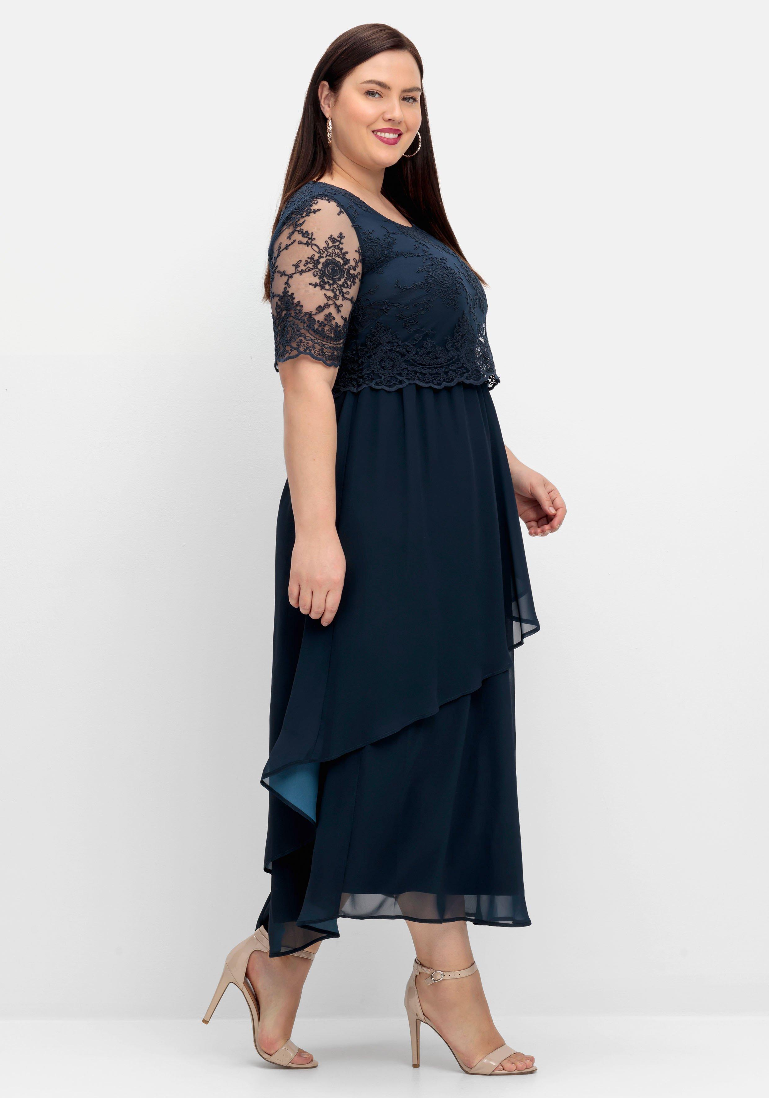 Abendkleid mit besticktem Mesh-Oberteil