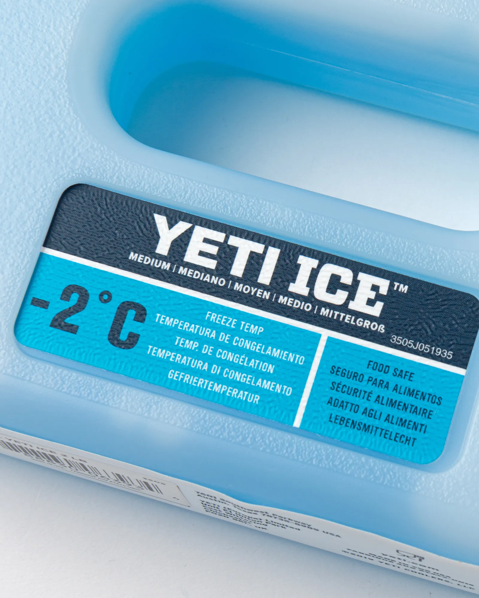 YETI Ice 2Lb