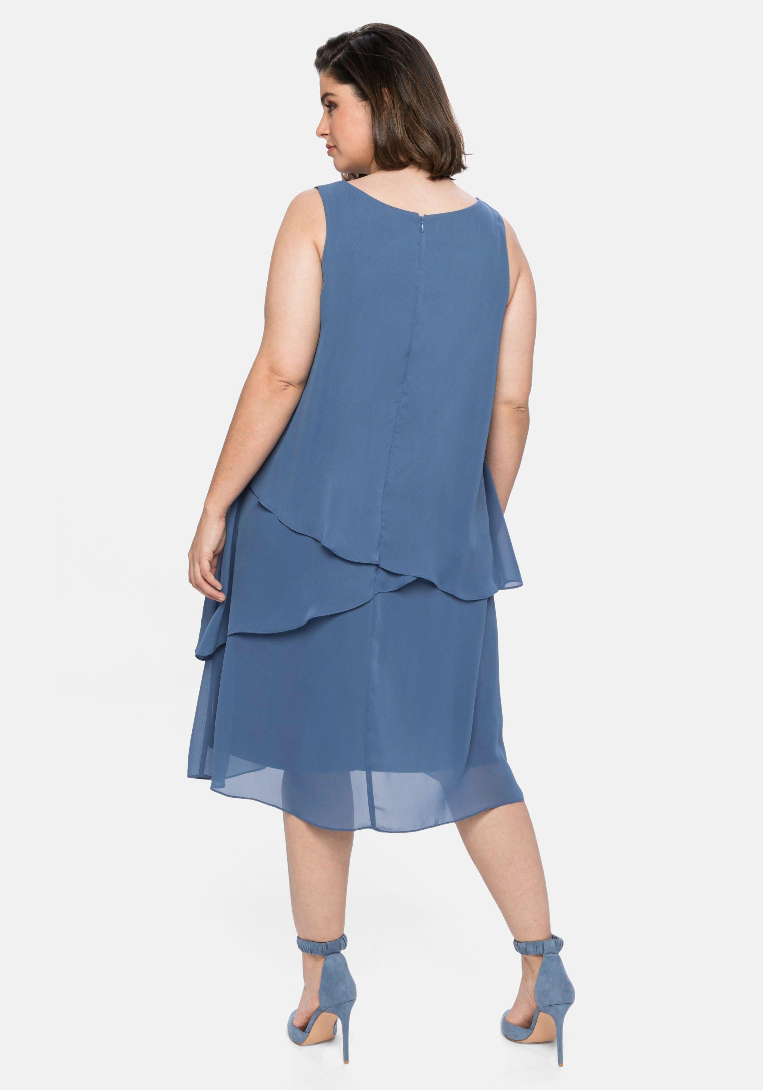 Ärmelloses Cocktailkleid im Lagenlook