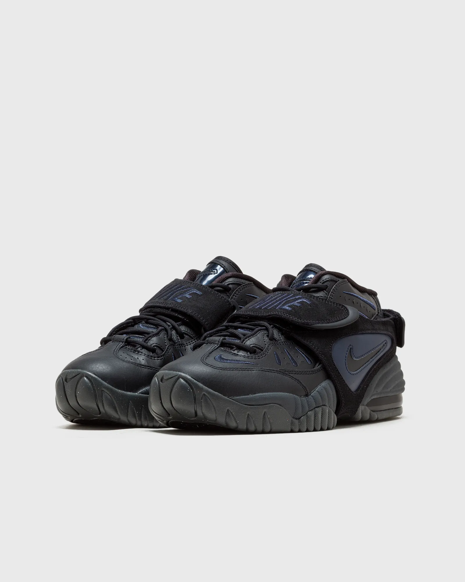 Nike Wmns Nike Air Adjust Force