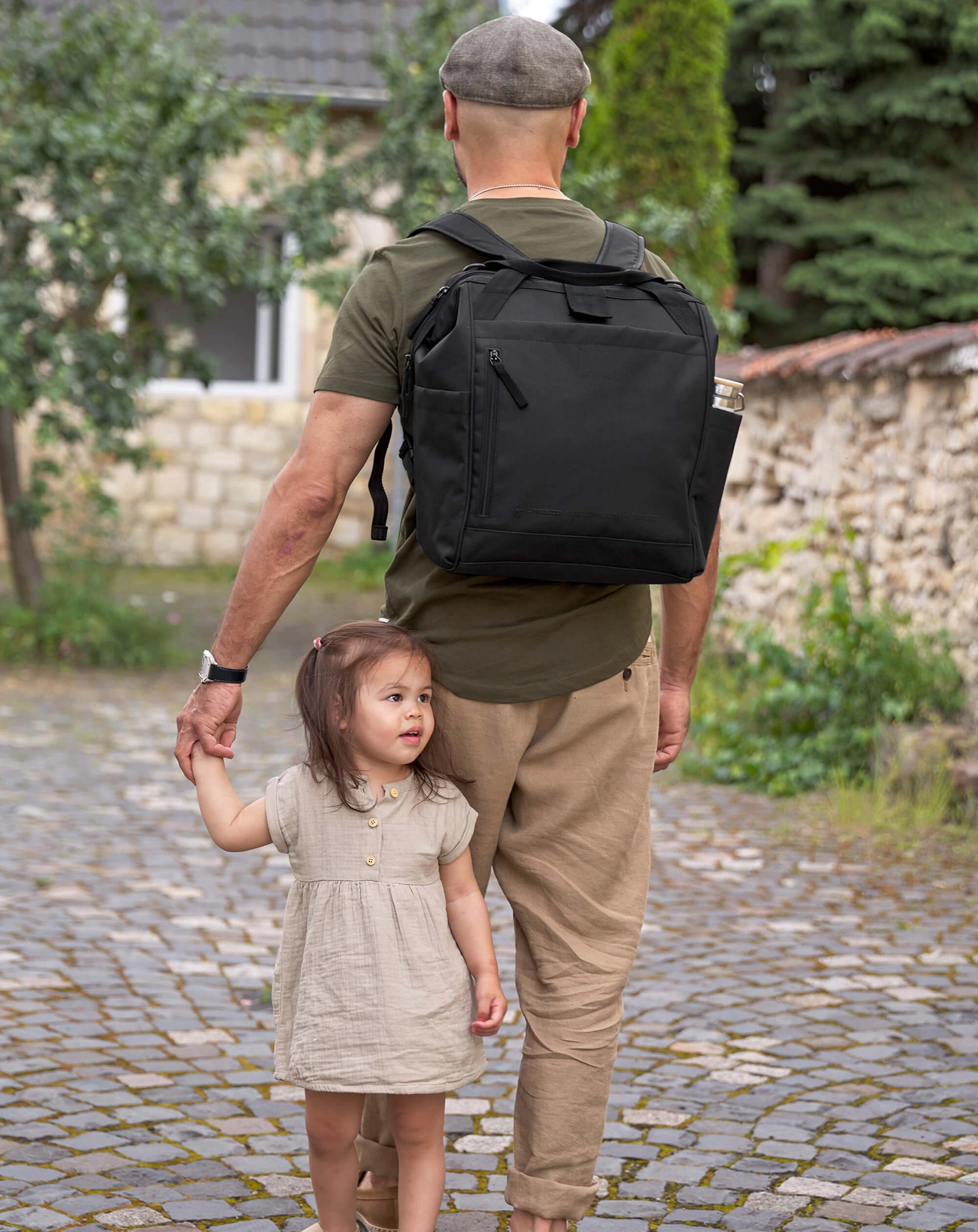 Wickelrucksack GOLDIE UP (30x17x39) in black
