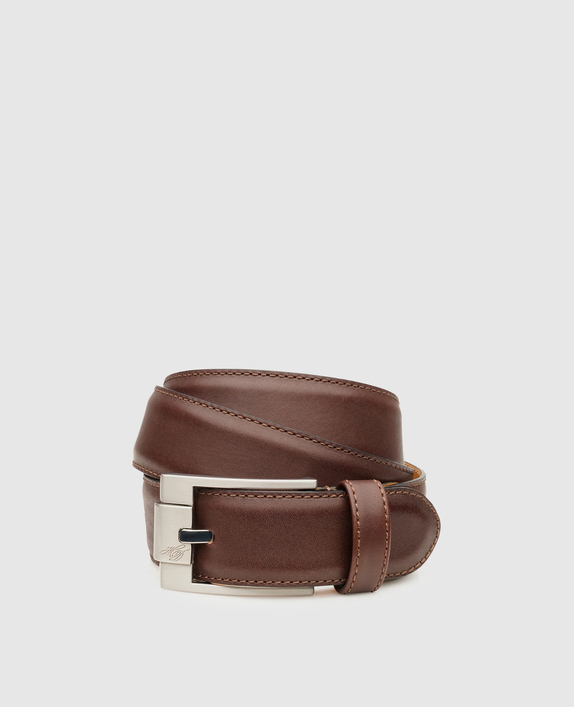 Levente Plain AC