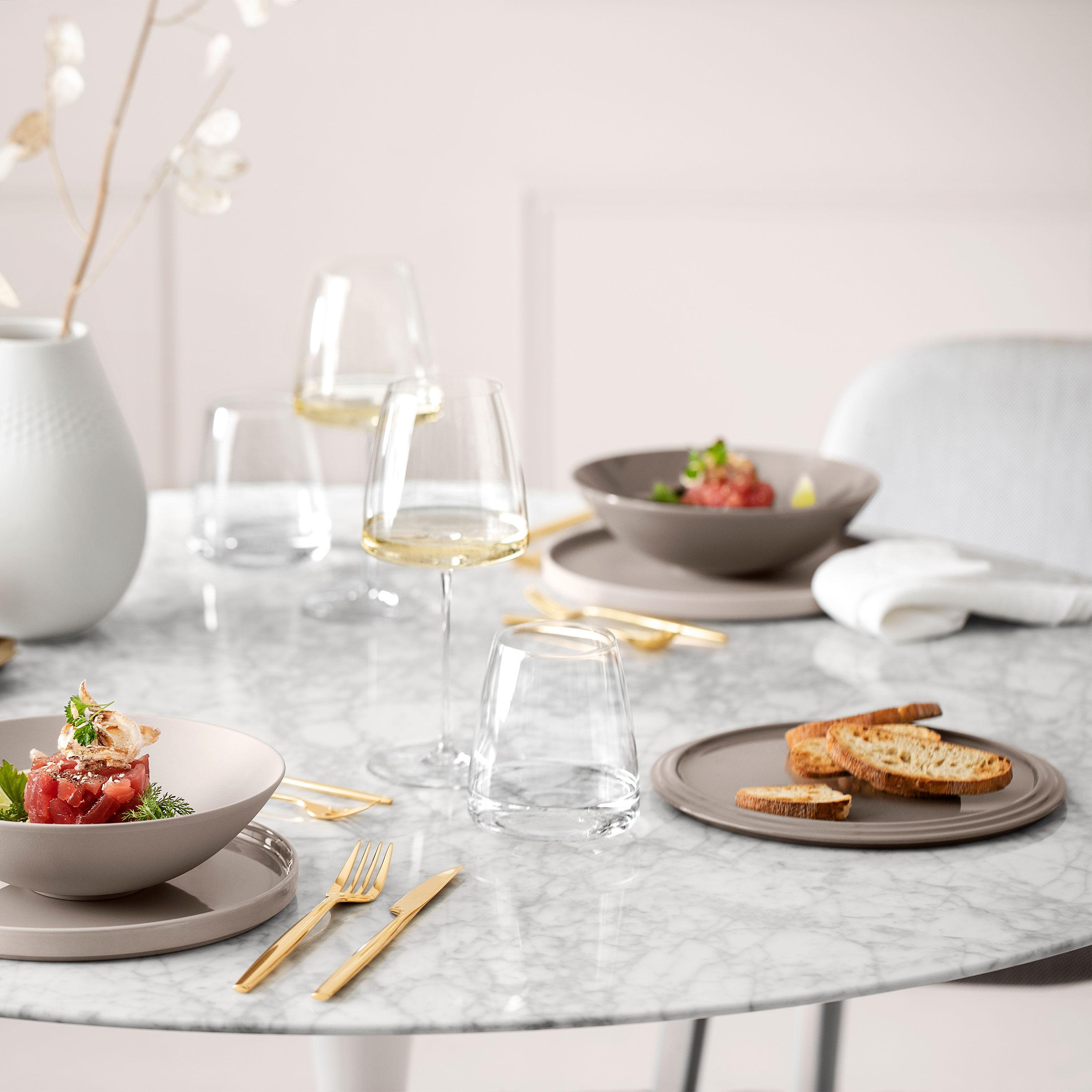 La Boule Dinnerware set Beige, Premium Porcelain