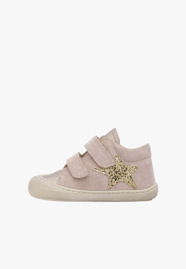 NATURINO KOLDE VLLauflernschuhe aus Leder und Veloursleder, Puderrosa-Platin