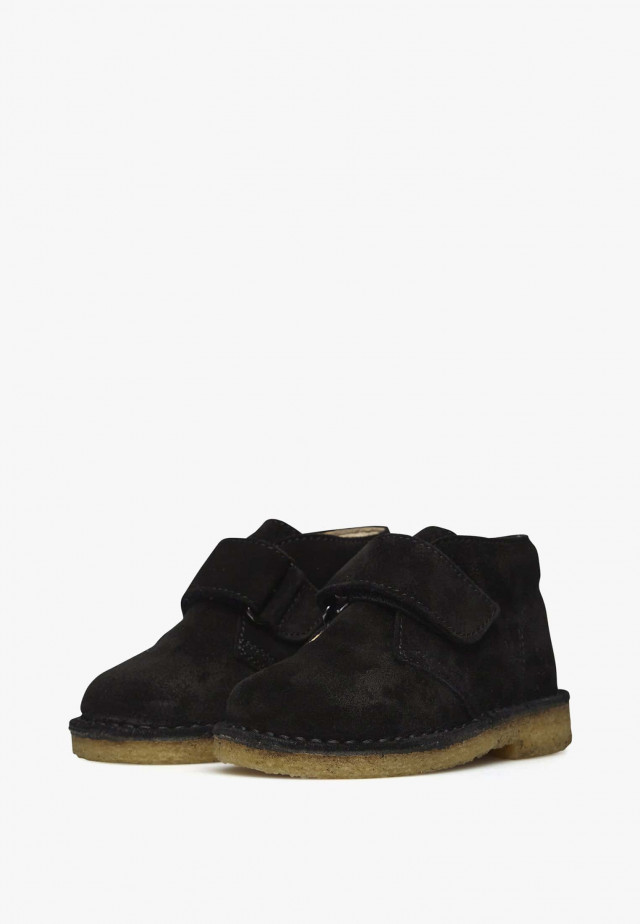 NATURINO CHOCODesert Boots aus Veloursleder, Schwarz